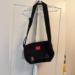 Manhattan Portage Bag